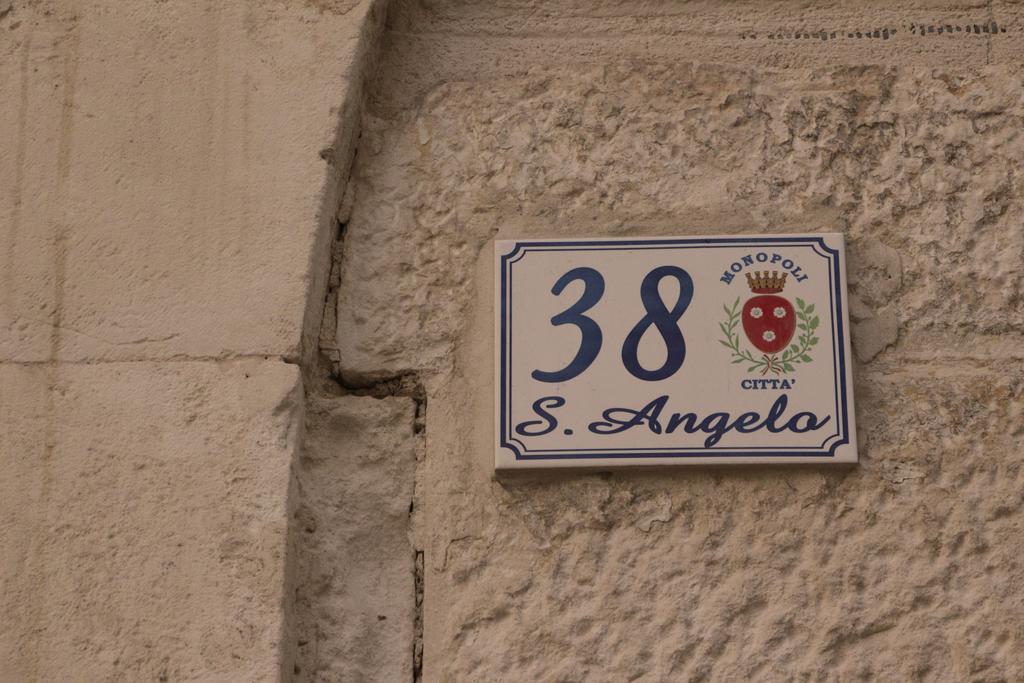 מונופולי Palazzo Manfredi - Bed And Breakfast מראה חיצוני תמונה