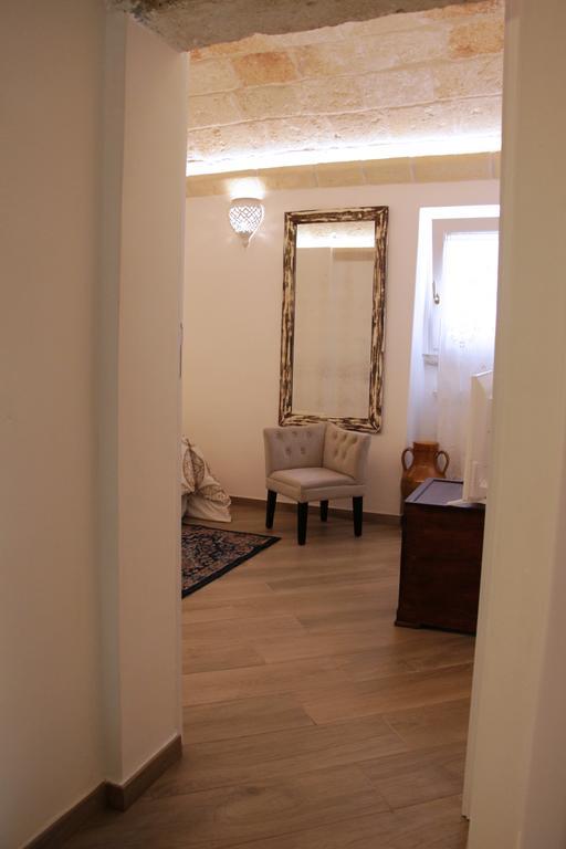 מונופולי Palazzo Manfredi - Bed And Breakfast מראה חיצוני תמונה