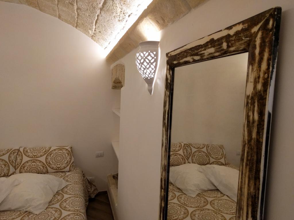 מונופולי Palazzo Manfredi - Bed And Breakfast מראה חיצוני תמונה