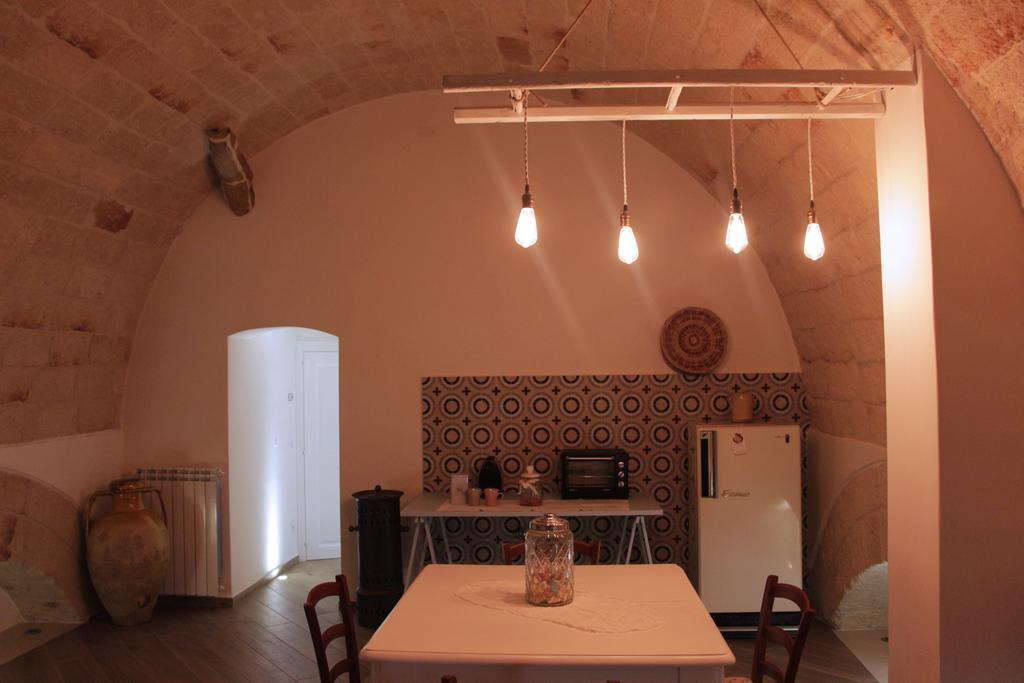 מונופולי Palazzo Manfredi - Bed And Breakfast מראה חיצוני תמונה