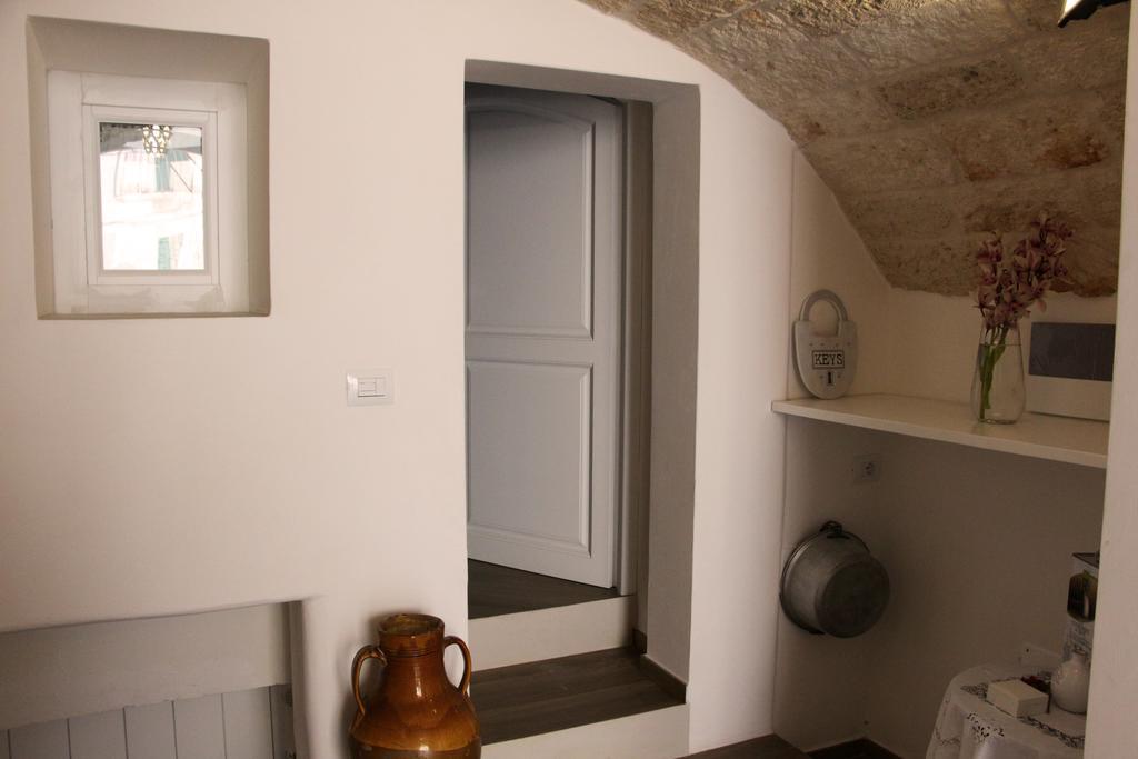 מונופולי Palazzo Manfredi - Bed And Breakfast מראה חיצוני תמונה